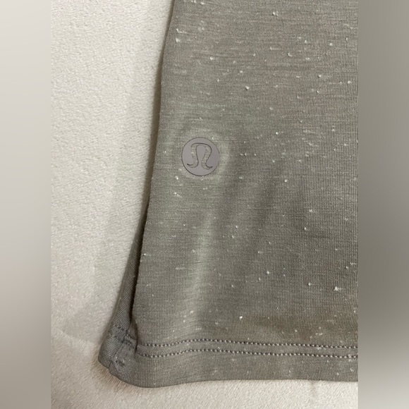 NWT Lululemon Unwind Your Mine Dress Dark Chrome White Size 2 - Picture 9 of 12